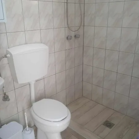 Kalymnos Platy Gialos Mousellis Makis