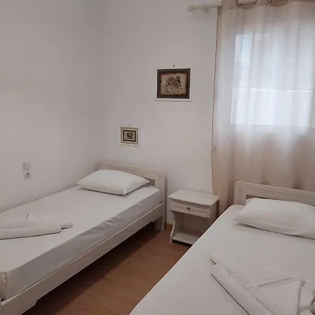 Kalymnos Platy Gialos Mousellis Makis Апарт-отель