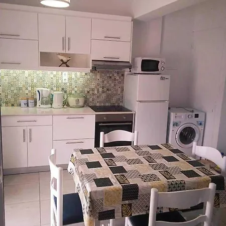 Kalymnos Platy Gialos Mousellis Makis Appart hôtel 3*