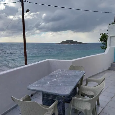 Kalymnos Platy Gialos Mousellis Makis Appart hôtel 3*