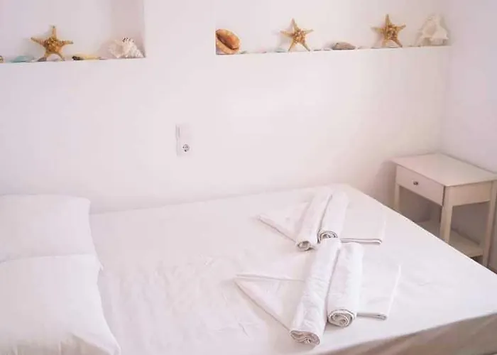 Kalymnos Platy Gialos Mousellis Makis アパートホテル