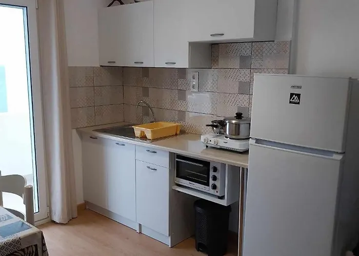 Kalymnos Platy Gialos Mousellis Makis アパートホテル