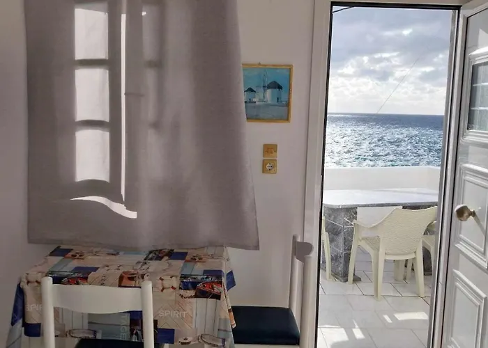 Kalymnos Platy Gialos Mousellis Makis アパートホテル 3*