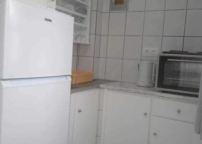 Kalymnos Platy Gialos Mousellis Makis アパートホテル 3*