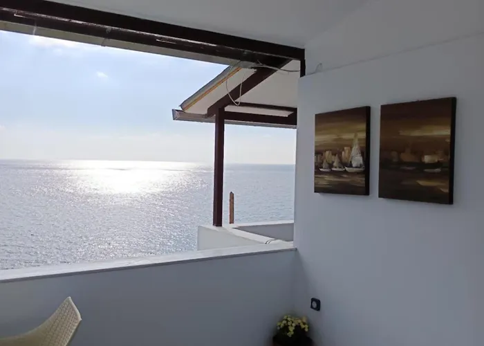 Kalymnos Platy Gialos Mousellis Makis アパートホテル